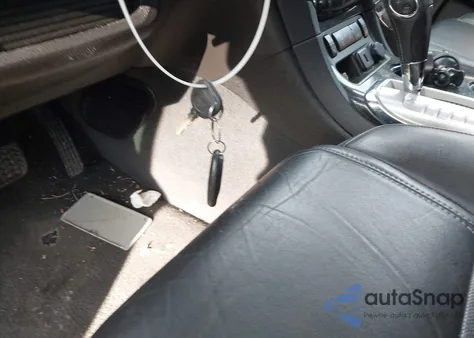 2016 Buick Enclave Leather z USA, uszkodzony, nr VIN 5GAKVBKD8GJ303653